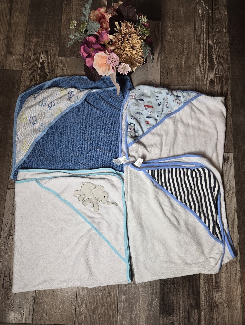 Baby Hooded Towels Set – 4‑Piece Blue, White & Gray Bundle